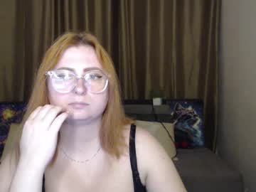 alicia side red