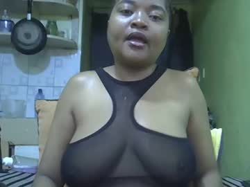 busty kenzi