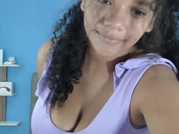 chloe  lovee