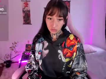 hollyhodsonx