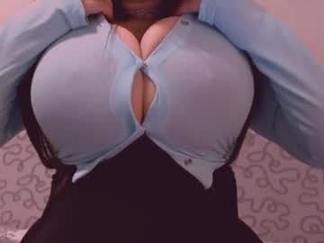 julia x 