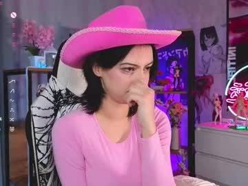 lola pinkie