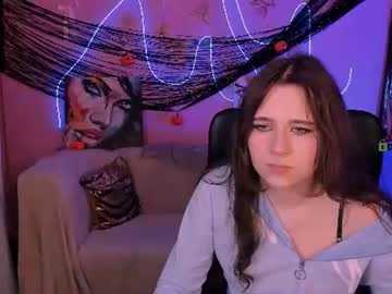 mia lay