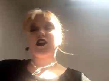 the pyt chloe